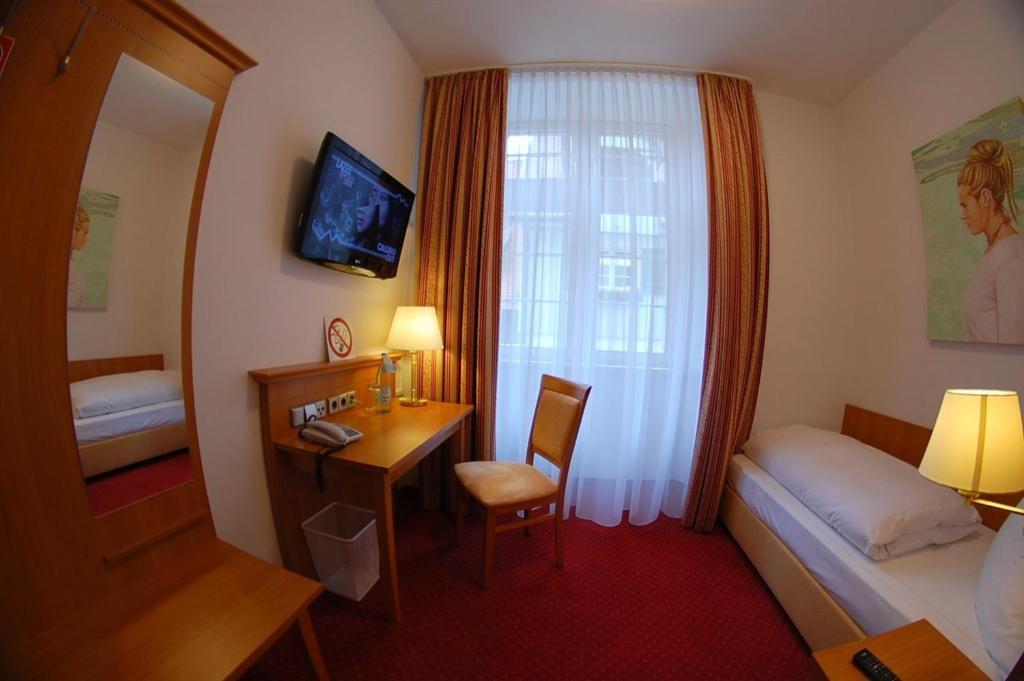 Hotel Mohren Post 반겐임알가우 객실 사진